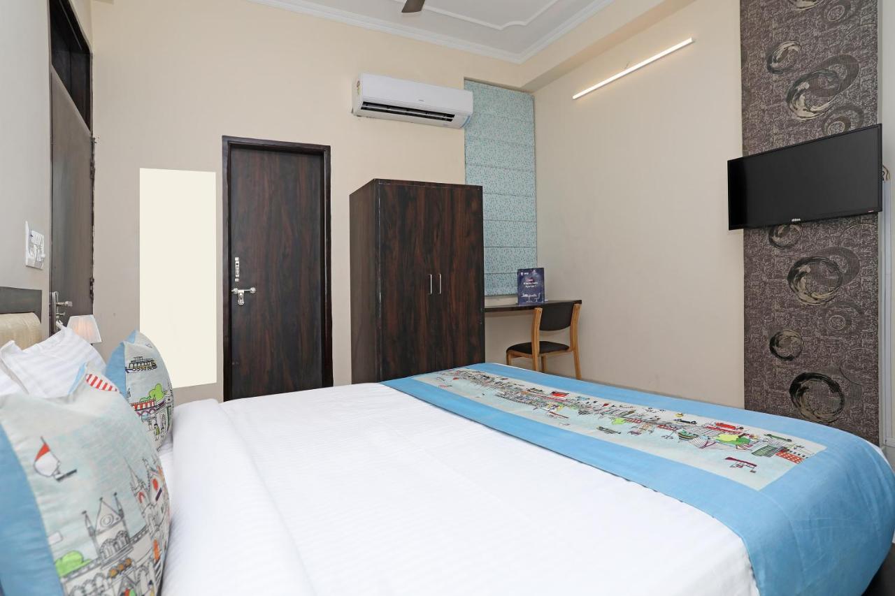 OYO 10317 Hotel Mock Orange Jaipur Buitenkant foto