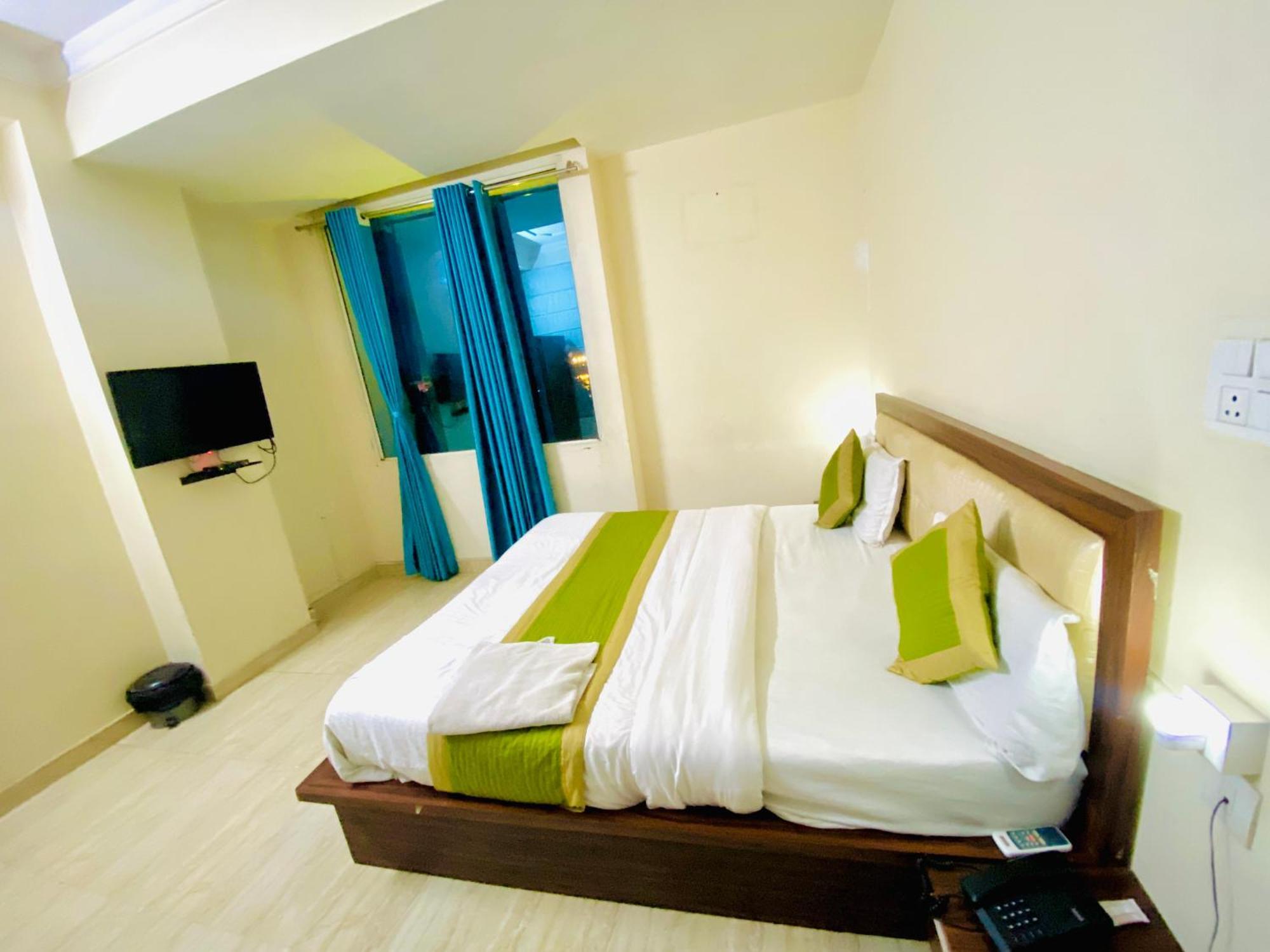 OYO 10317 Hotel Mock Orange Jaipur Buitenkant foto