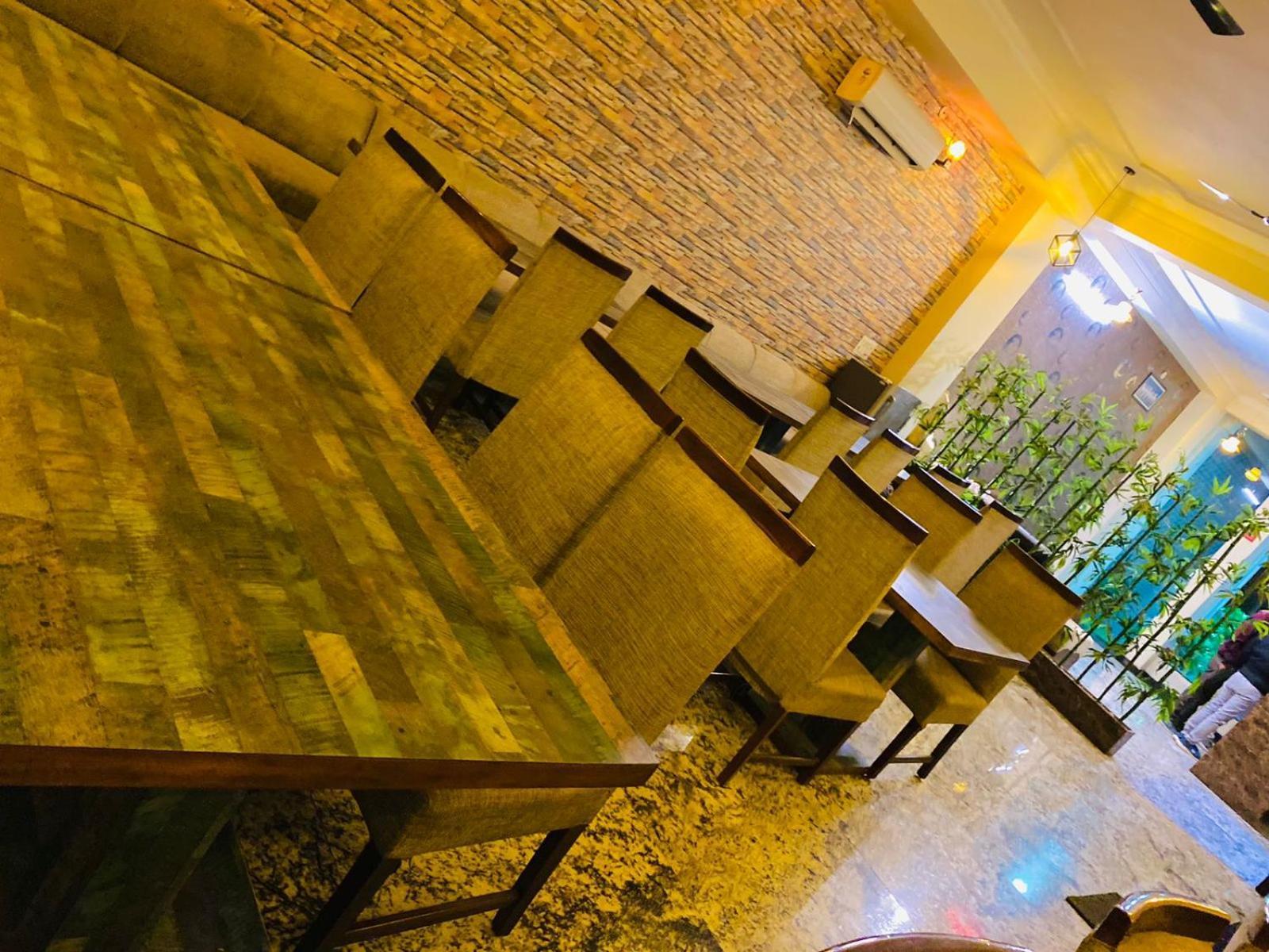 OYO 10317 Hotel Mock Orange Jaipur Buitenkant foto